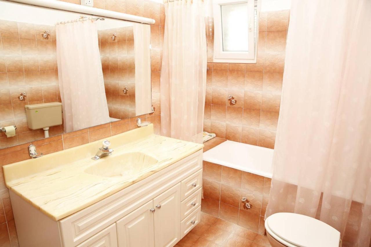 Ivic Apartments Vodice Croatia エクステリア 写真